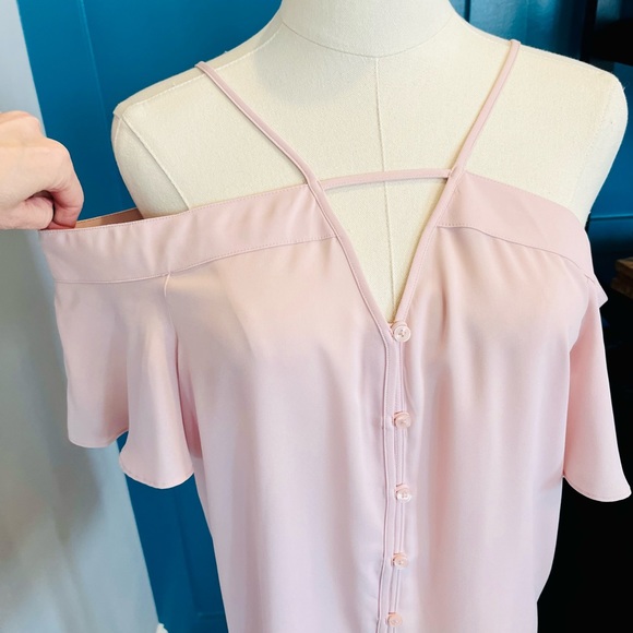 Express light pink top - Picture 3 of 4